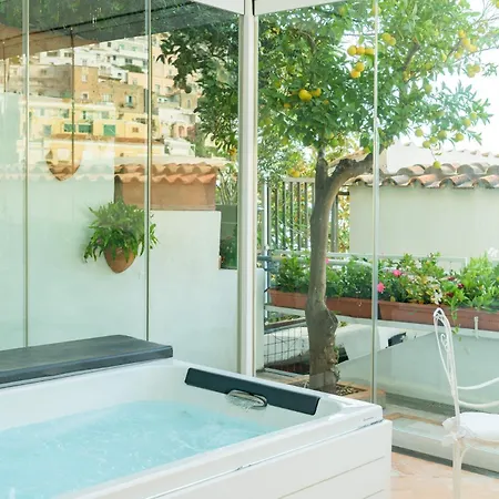 Szálloda L'ancora 4*