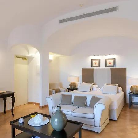 L'ancora Hotell