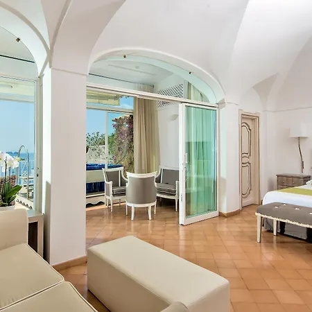 L'ancora Hotell
