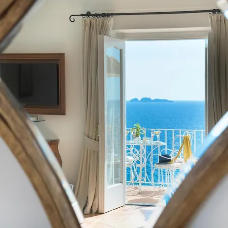 L'ancora Hotel