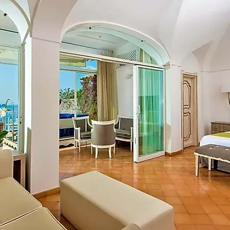 Hotel L'ancora 4*