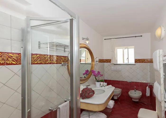 L'ancora 포지타노